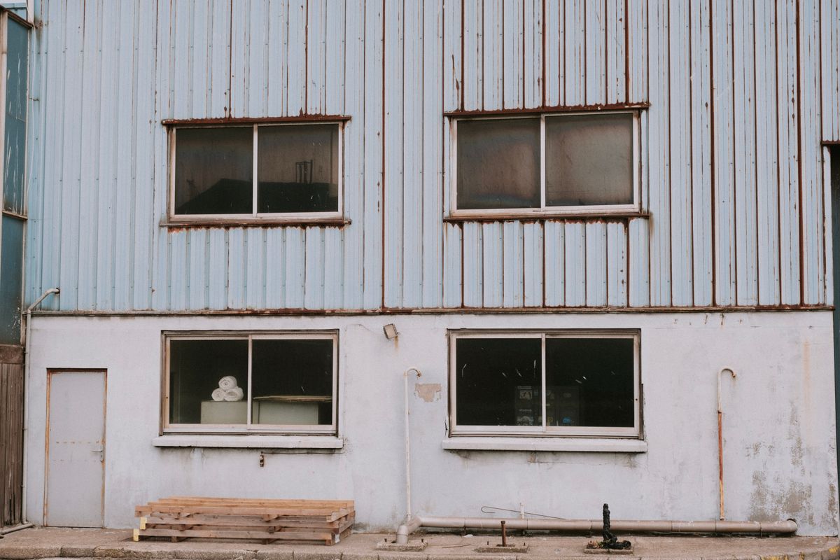 Nave industrial en Can Vallhonrat